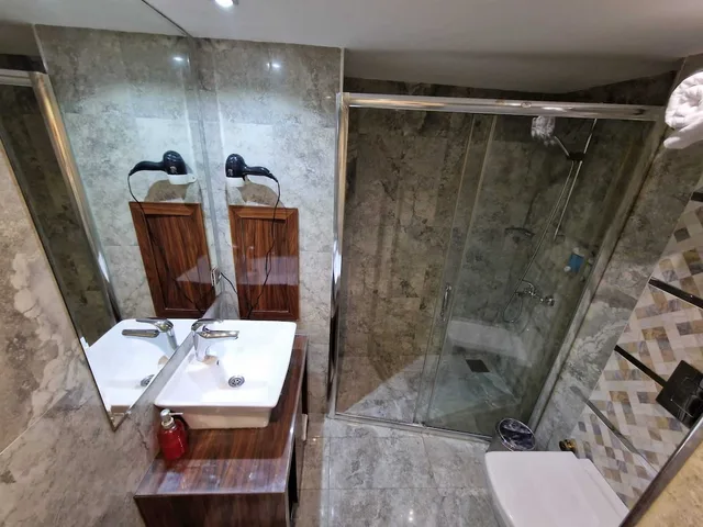غرفة قياسية مفردة بسرير مزدوج، Sahra Airport Hotel 16/16