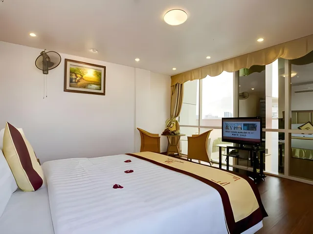 غرفة قياسية بسرير مزدوج أو سريرين منفصلين، Van Mieu 2 Hotel 1/3