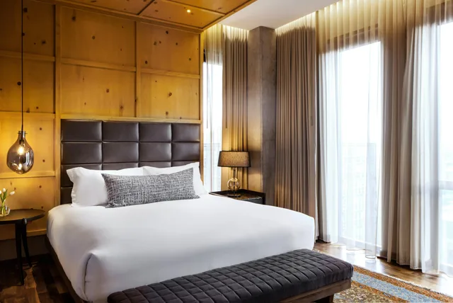 Centennial, Suite، Limelight Hotel Denver 2/4