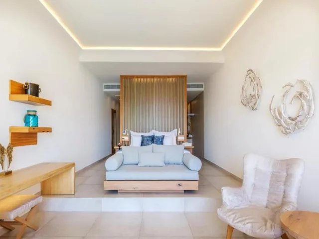 Luxury, Suite, Queen Bed, Beach Front, Outdoor Jetted Tub، Anax Resort and Spa 6/7
