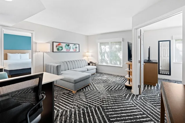 2 Bedrooms, Deluxe, Suite, Hyatt House Boston/Burlington 5/7
