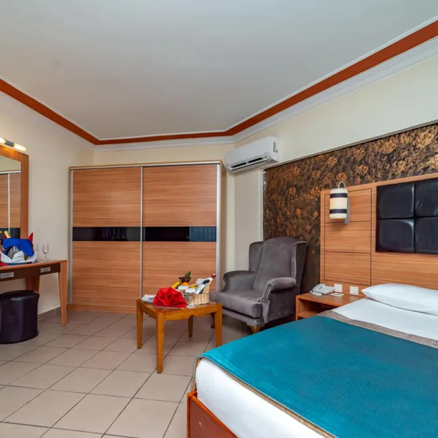 غرفة قياسية ثلاثية، Armas Kaplan Paradise Hotel 8/10