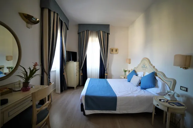 غرفة قياسية بسرير مزدوج أو سريرين منفصلين، Hotel Goya 6/7