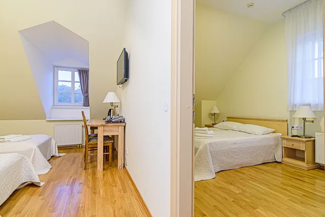 غرفة رباعية بأربعة أسرّة، Hotel Domus Maria 2/7