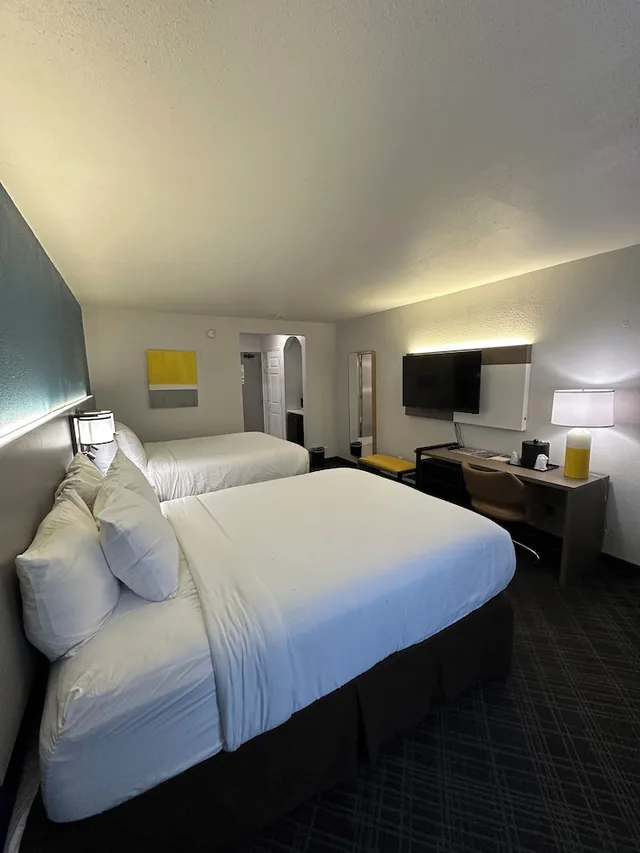 غرفة قياسية بسريرين كوين، Comfort Inn Dallas Park Central 3/10