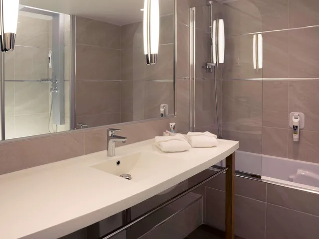 جناح بسريرين منفصلين مع أريكة، Mercure Beaune Centre 1/1