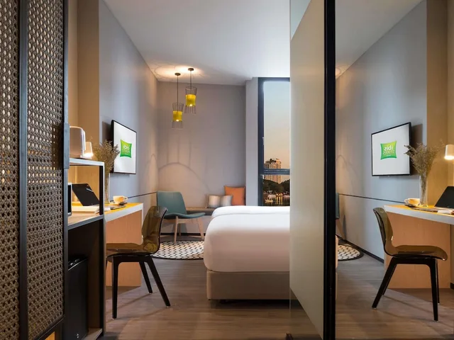 غرفة ديلوكس بسرير مزدوج في طابق مرتفع، Ibis Styles Bangkok Sukhumvit Phra Khanong 5/7