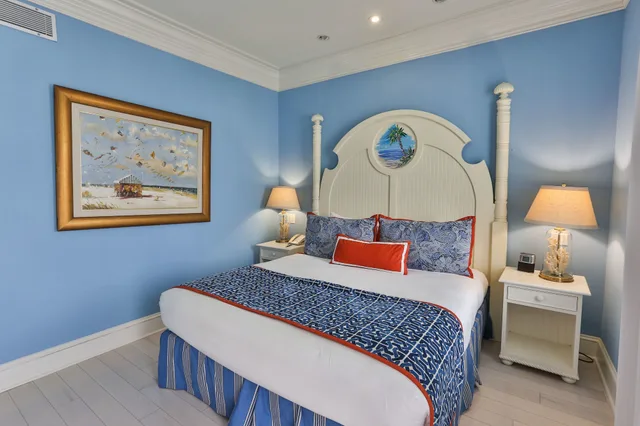 Superior, King Bed, Inland View, Accessible، Harborside At Charleston Harbor Resort And Marina 1/1