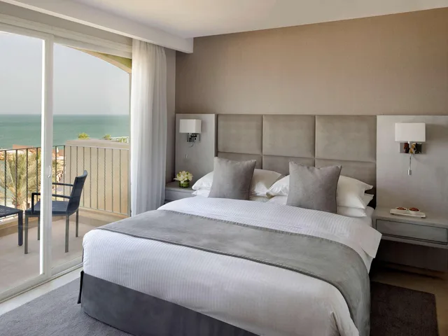جناح ديلوكس، Movenpick Hotel & Resort Al Bidaa 1/1
