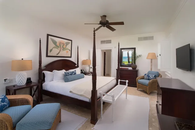 Junior Suite, King Bed, Beach Front, Tortuga Bay Puntacana 2/5