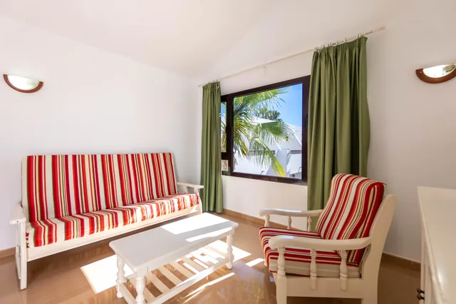 1 Bedroom, Apartment, Balcony or Terrace، Apartamentos Flamingo 1/2
