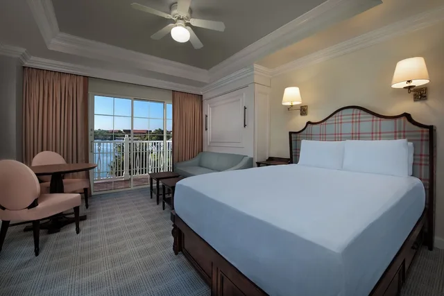 Deluxe, Studio, 1 Queen and 1 Murphy Bed, Murphy Bed, Preferred View, Accessible، The Villas at Disneys Grand Floridian Resort and Spa 1/6