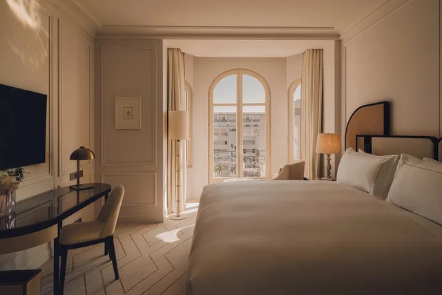 Classic, Carlton Cannes, a Regent Hotel 3/5