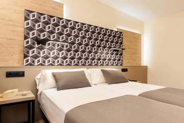 غرفة قياسية بسرير مزدوج أو سريرين منفصلين، Ronda House Hotel 1/4
