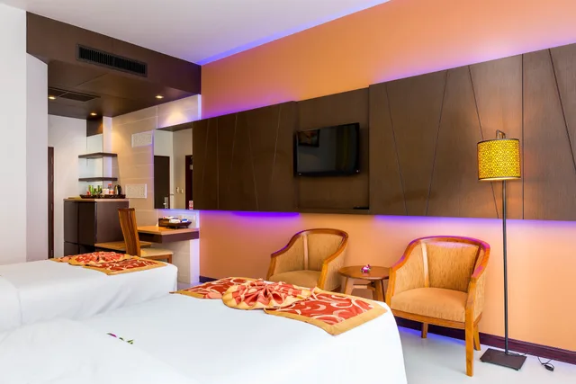 غرفة غراند بإطلالة على المسبح، Nipa Resort 2/6