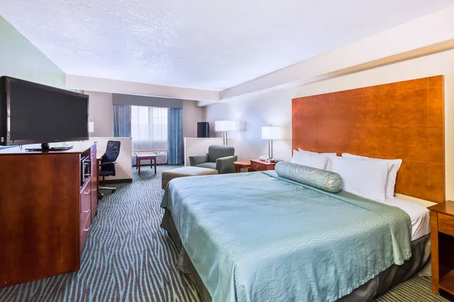 جناح بسرير كينج، Americinn By Wyndham Des Moines Airport 1/3