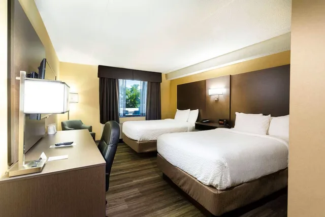 Standard, Days Inn by Wyndham Fallsview 3/4
