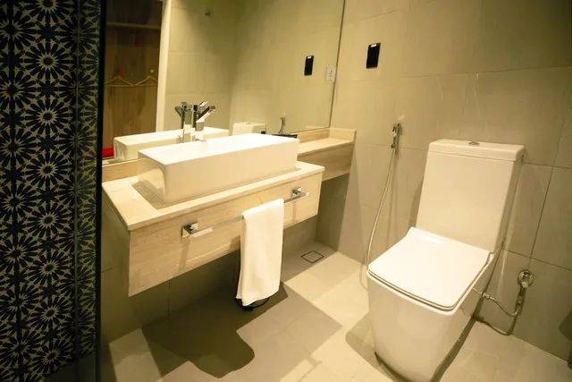 غرفة تنفيذية بإطلالة على المدينة مع أريكة، Kingsgate Canal 5/5