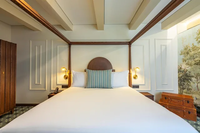 غرفة ديلوكس بسرير كينج، The Vincent Boutique Hotel, BW Premier Collection 2/10