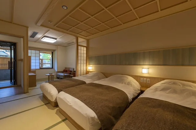 Luxury, Triple, Twin Beds, River View, Sofa, Adult Only، Yukairo Kikuya 5/5