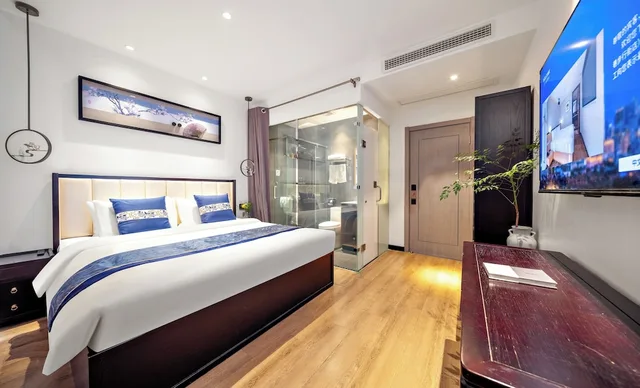 Garden, Deluxe, Queen Bed, Private Garden, Terrace، Beijing Aaliyah Wang Fu Jing Forbodden City Boutique Hotel 1/6