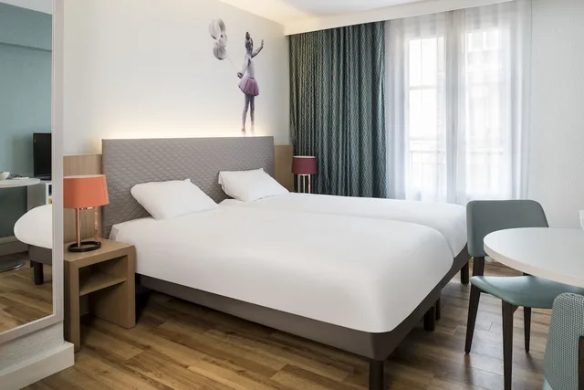 استوديو بسرير مزدوج أو سريرين منفصلين، Adagio Paris Montmartre 2/4