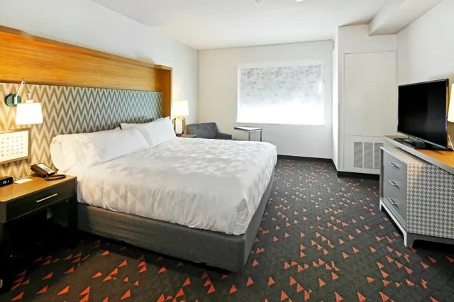 جناح ديلوكس، Holiday Inn & Suites Calgary Airport North 9/10