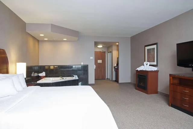 جناح بسرير كينج، Hilton Garden Inn Columbus Edinburgh In 2/2