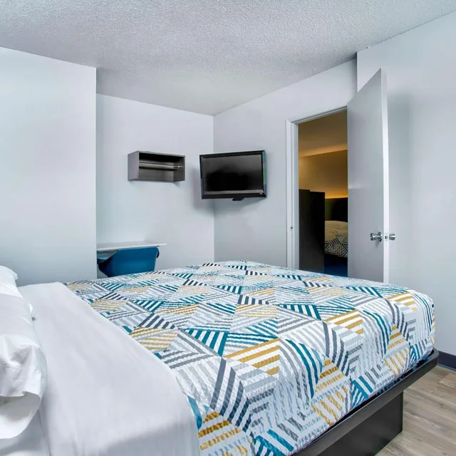 جناح ديلوكس، Motel6 Bend, OR 7/10