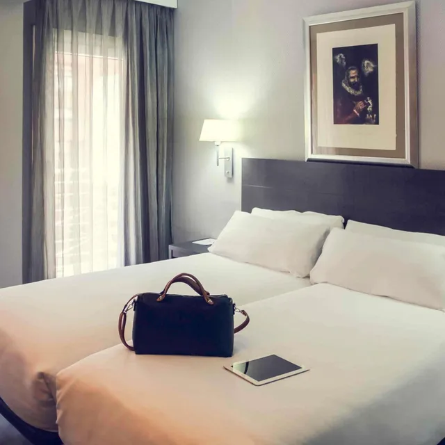 Standard, Single, Mercure Madrid Centro Lope De Vega 3/9