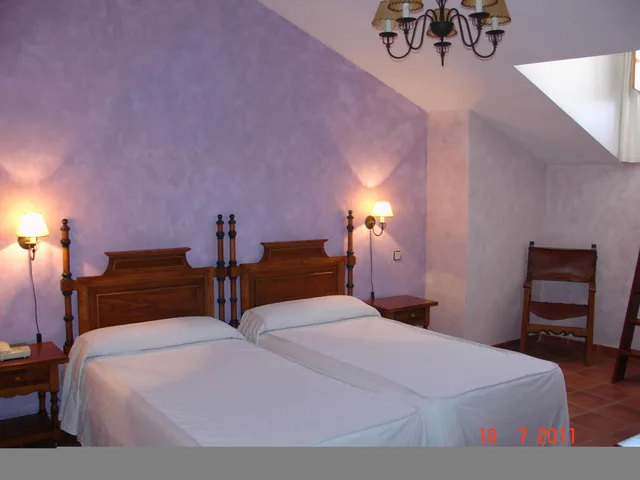 غرفة ثلاثية بسرير فردي، Hotel Las Cancelas 3/9