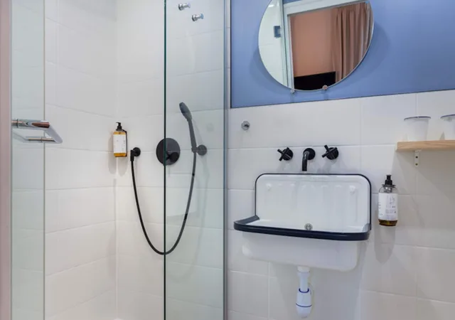 غرفة كومفورت بسرير كوين، Hotel La Nouvelle Republique & Hammam 3/6