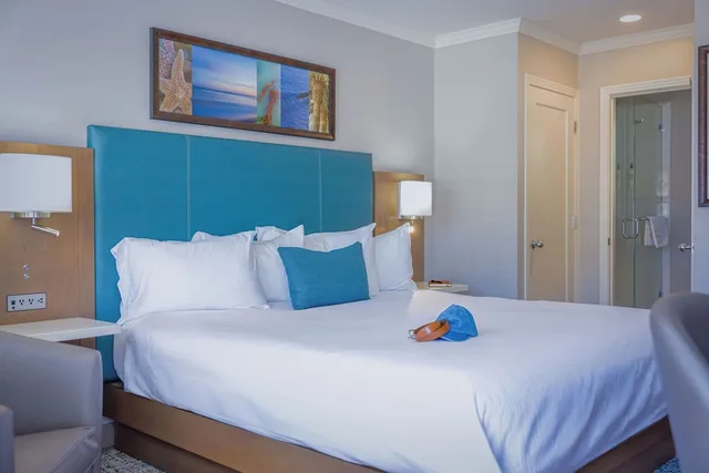 غرفة قياسية بسرير كينج، Marina Beach Motel 1/3