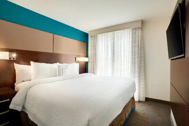 استوديو بسرير كينج مع أريكة، Residence Inn Kingston 1/5