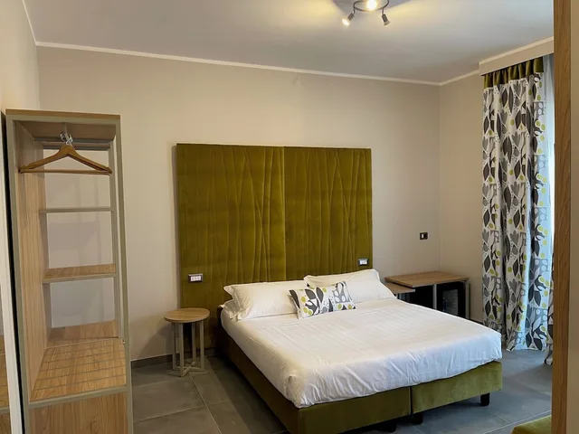 غرفة كومفورت بسرير كينج، Sant Elia Hotel 4/10