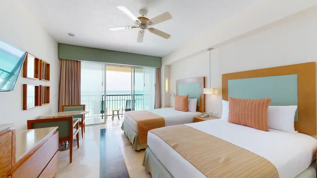 Master, Sea View، Grand Park Royal Cancun All Inclusive 1/5