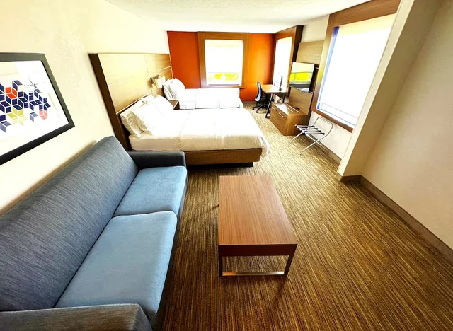 جناح بسريرين كوين، Holiday Inn Express & Suites Lincoln East - White Mountains 2/6
