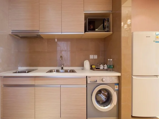 غرفة ديلوكس بسرير كينج بإطلالة على الحديقة، Sanlitun Xin Xiang Ya Yuan Apartment 7/9