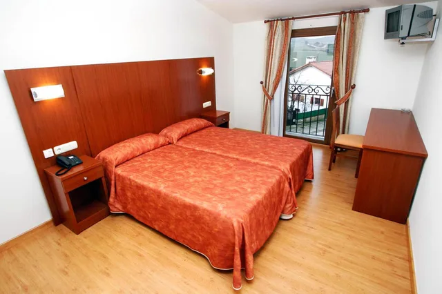 غرفة بسريرين منفصلين، Hotel Agorreta 2/8