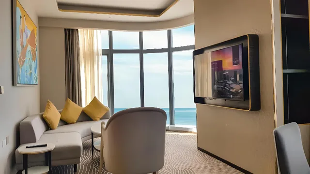 Silver, Suite، Fili Hotel at NUSTAR Resort & Casino Cebu 5/5