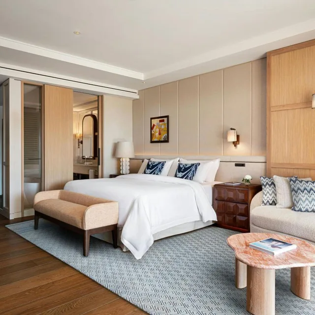 Grand, Junior Suite, King Bed, Sea Front, Main Building, St Regis Mardavall Mallorca Resort 1/3