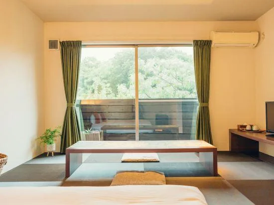 غرفة قياسية مفردة، Sandal Wood 1/1
