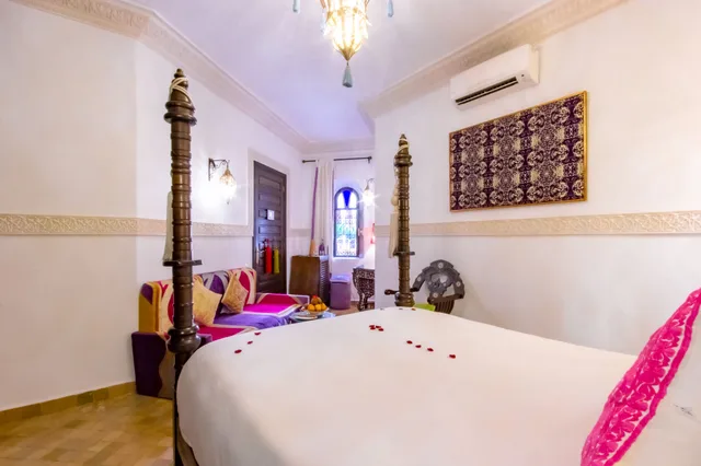 غرفة كلاسيكية بسرير مزدوج، Riad Dar Anika 4/10