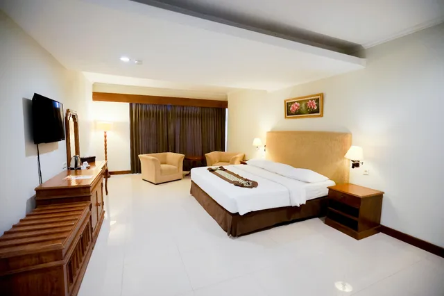 جناح بسرير مزدوج، Cakra Kusuma Hotel 1/3