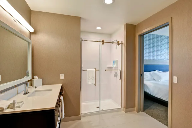 جناح بسرير كينج بغرفة نوم واحدة، Home2 Suites By Hilton Palmdale 2/2