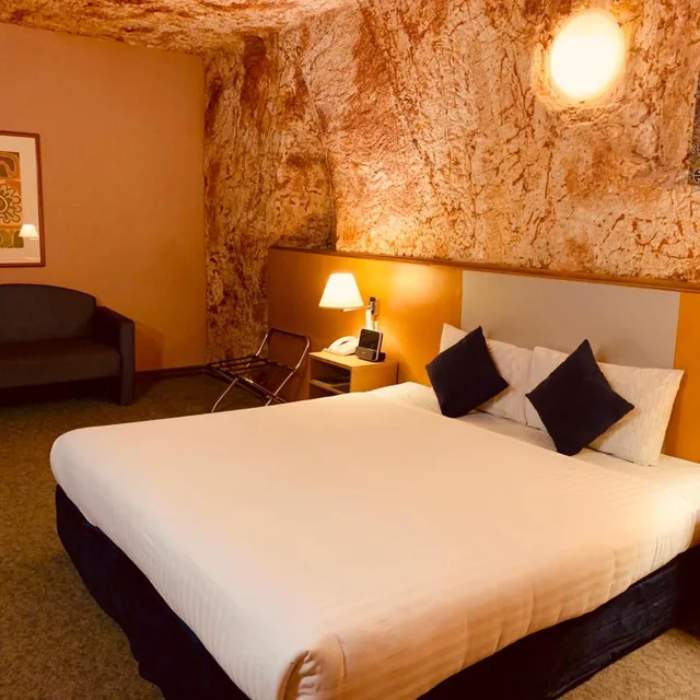 Inner, Double or Twin Bed, Desert Cave Hotel 2/10