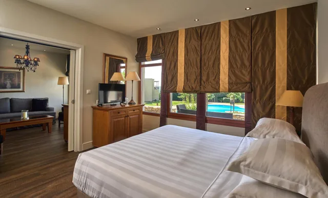 Family Suite, Balcony, Xenia Portaria 4/10