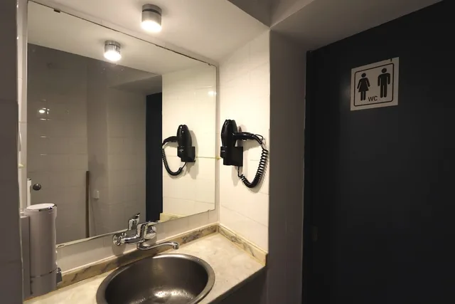 غرفة أساسية بسرير مزدوج بحمام مشترك، Welcome Guest House - Hostel 6/6