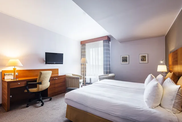 غرفة تنفيذية بسرير كينج، Grand Hotel International 1/9