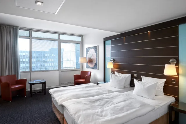 Superior, Twin Beds, Imperial Hotel 1/5